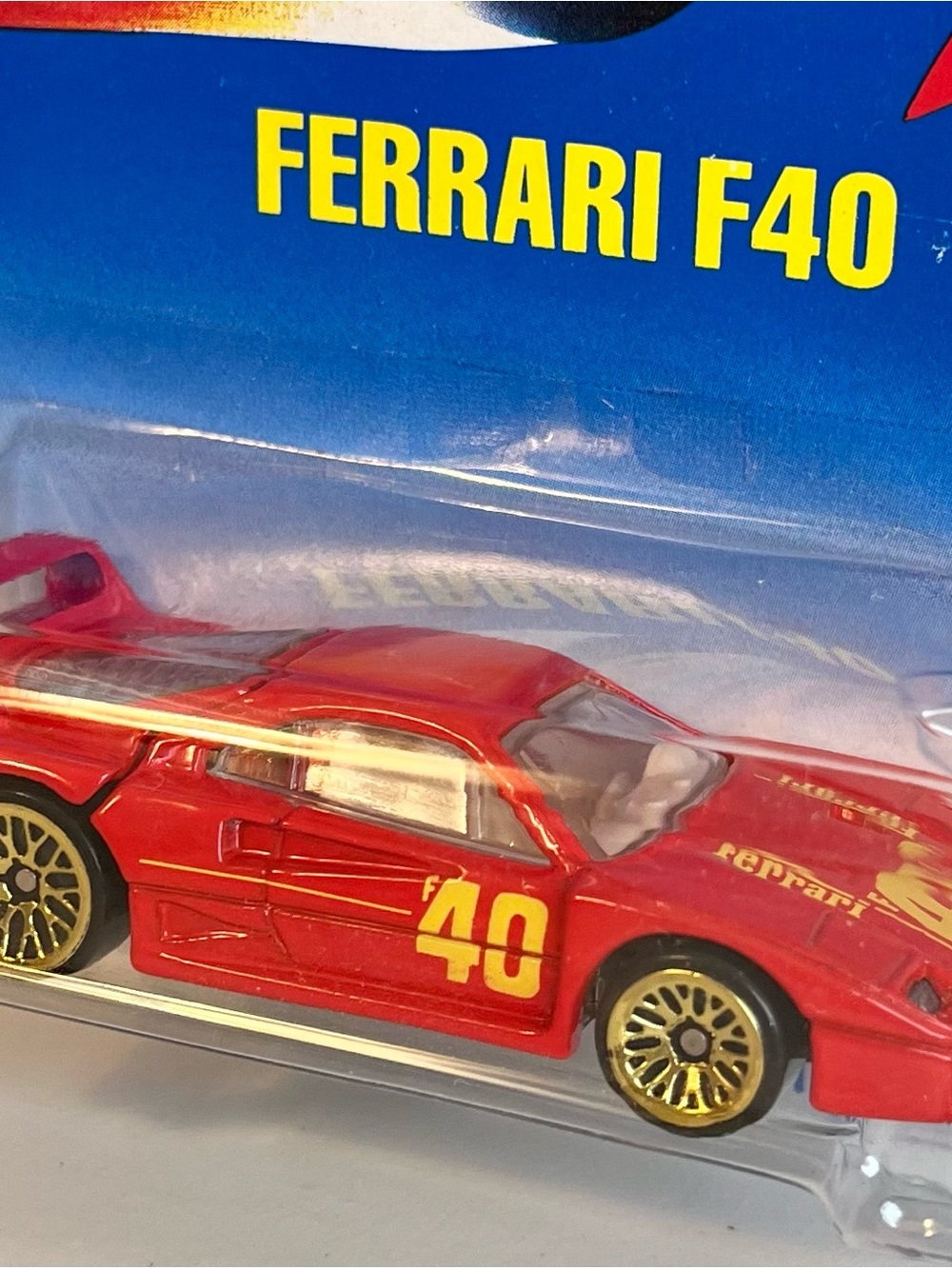 Red FERRARI F40 - Gold Medal Speed - Hot Wheels Car Opening Hood - 1991